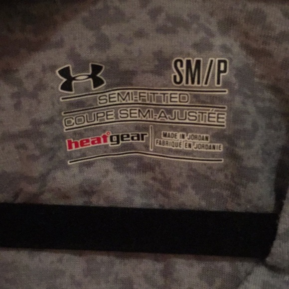 Distressed gray Under Armour pull over with hood - Picture 3 of 4